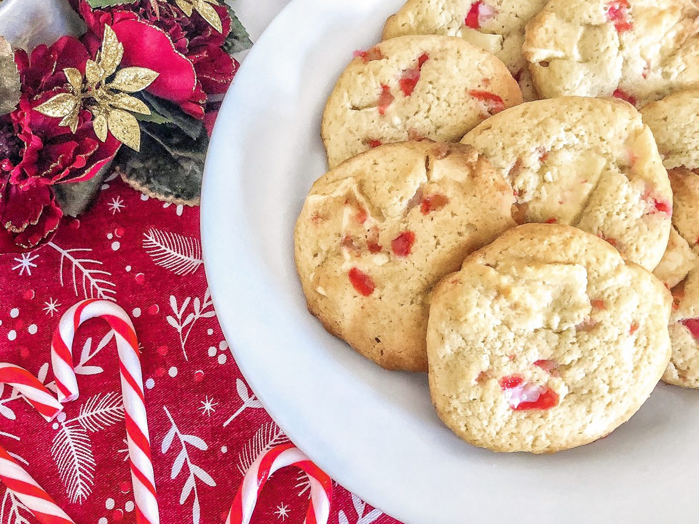 Peppermint & White Chocolate Christmas Cookies